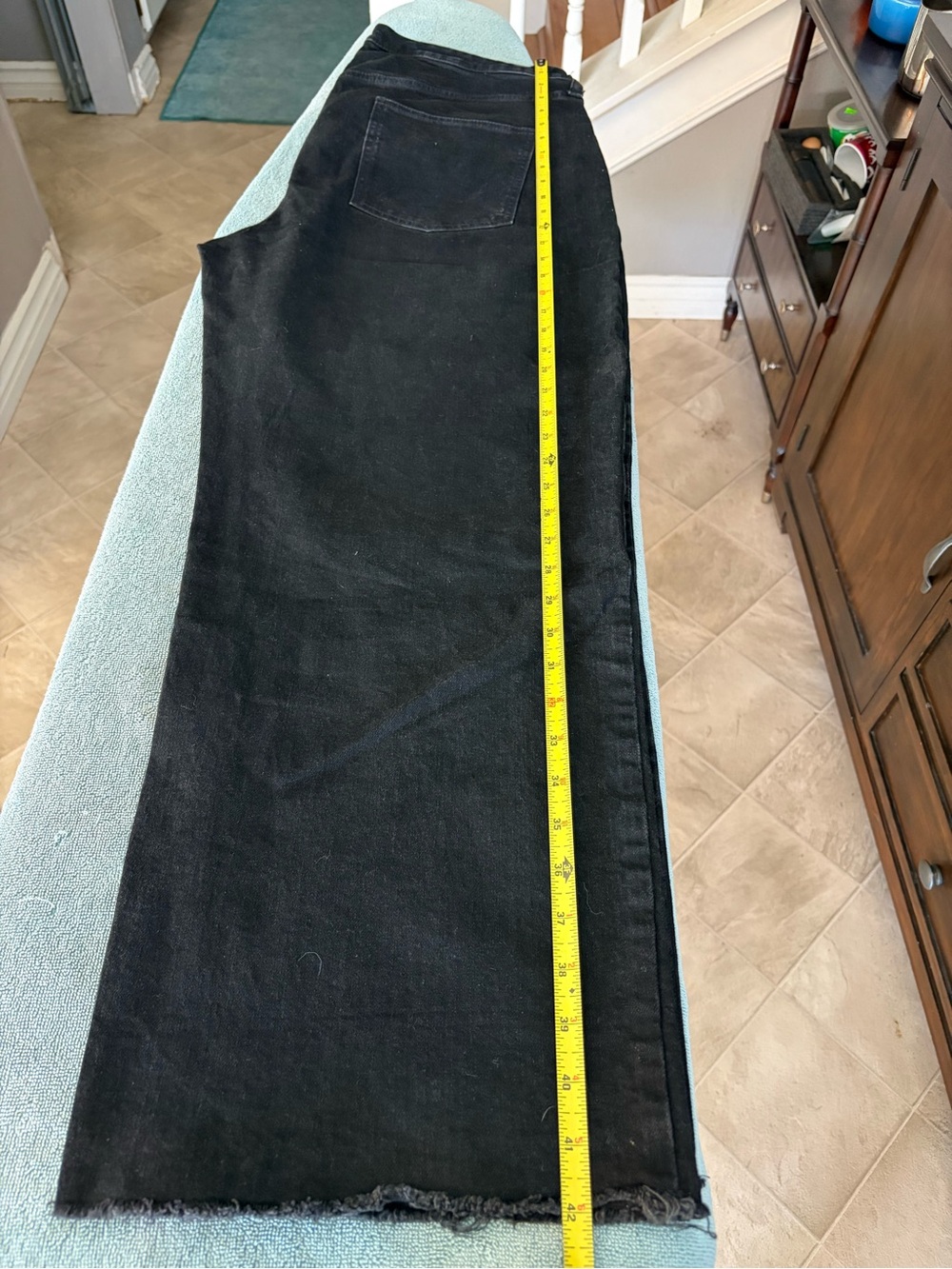 Banana Republic Women’s Black Wide Leg Jeans